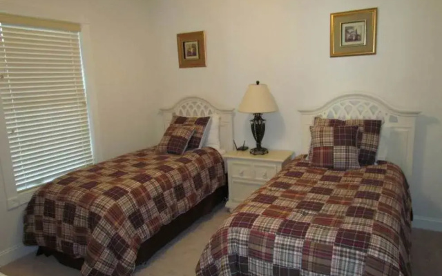 Magnolia Pointe 305 4820 3 Br home by RedAwning