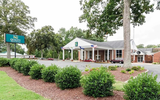 Rodeway Inn & Suites Williamsburg Central