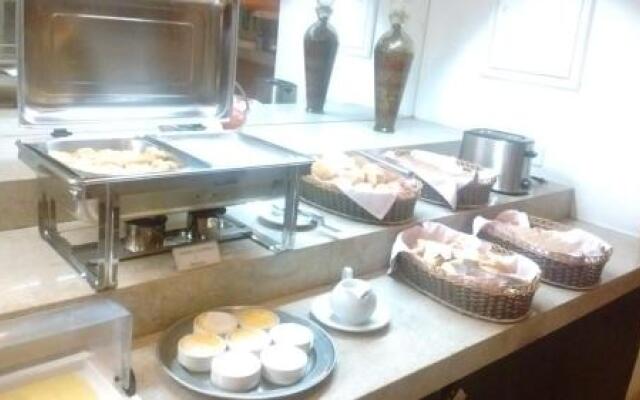 Zoghbi Apart Hotel
