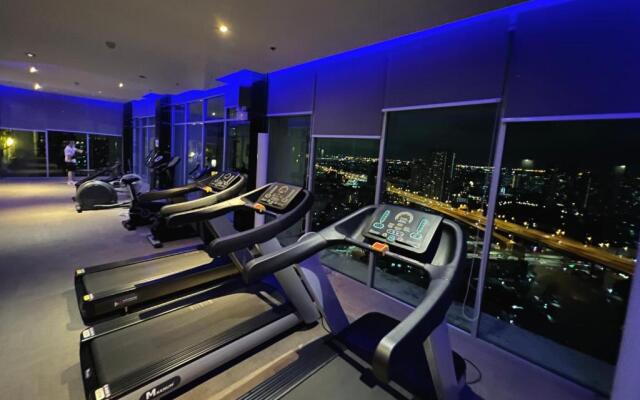 5 Mins Sukhumvit BTS, Fully Equipped Peaceful Escape Pad
