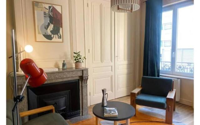Studio Apartment in the heart of Lyon [FREE Parking, Breakfast]