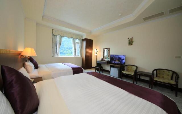 Yotai Spring Guest House