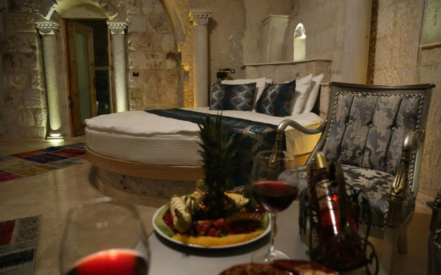 Roma Cave Suite Hotel