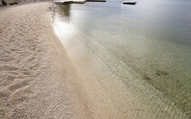 Antonia - 5 m From sea - A4