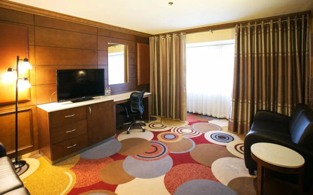 LA Crystal Hotel - Los Angeles Area