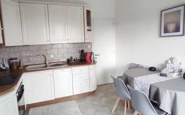 Gorgeous 3 bedrooms Apartment in Pilio