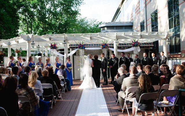 Desmond Hotel Malvern, a DoubleTree by Hilton