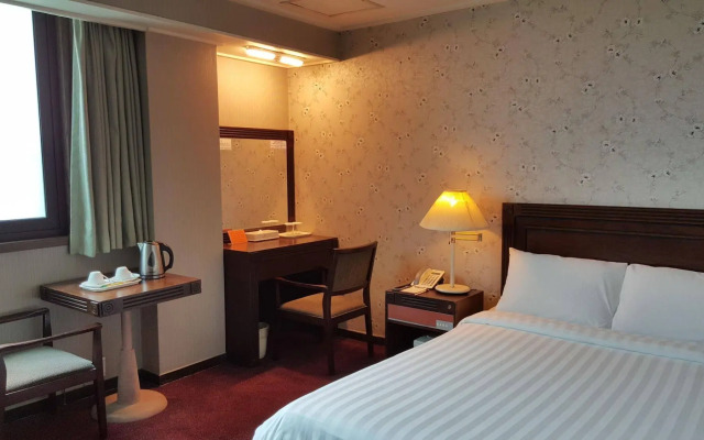 Hotel AIRPORT