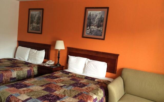 Royal Inn - Richmond Hill