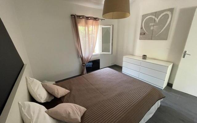 Maison Avec Jardin a 8 Min de L'aeroport