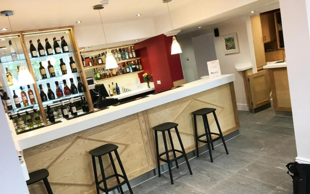 Gidea Park Hotel