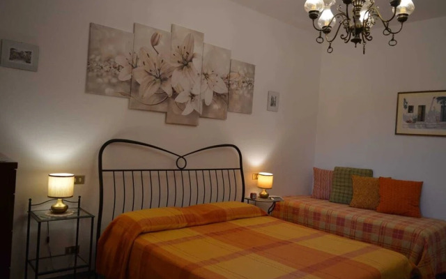 Splendid Relaxing Stay in the Tuscan Countryside