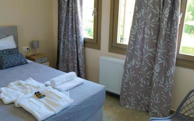 Charikleia's 1st floor appartment in Pelion