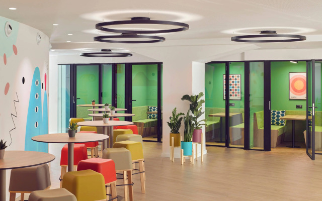 Отель INNSiDE by Melia Barcelona Apolo