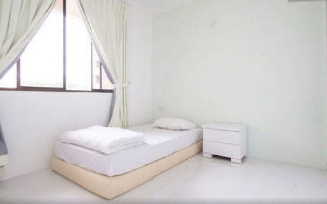 Home Suites Batu Feringghi