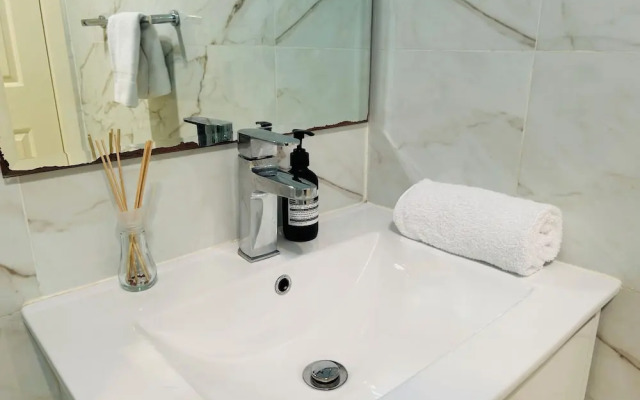 Kozyguru | Summer Hill | 1 Bed Townhouse