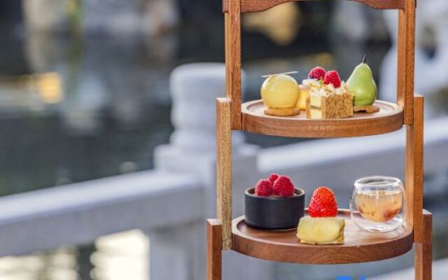 Zhoushan Green City Rose Garden Taoyuanli Hotel