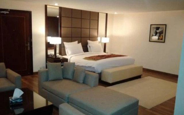 Serai Boutique Hotel