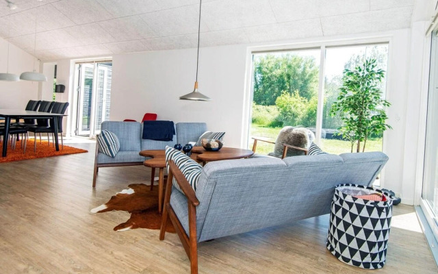 8 Person Holiday Home in Glesborg