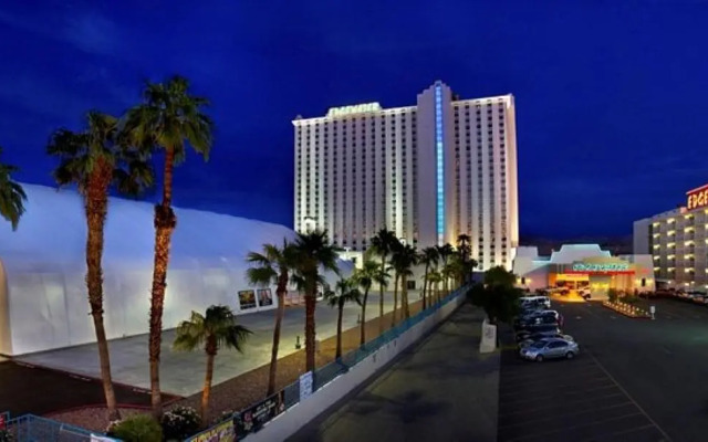 Edgewater Hotel & Casino Resort