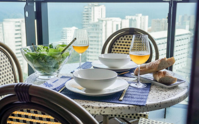 Luxury, Private Balcony, Ocean Views at the Oceans Apartments