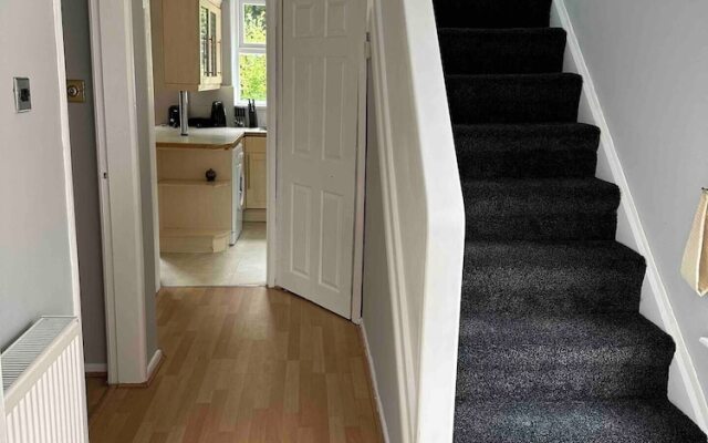 Stunning 3-bed House in Cheadle