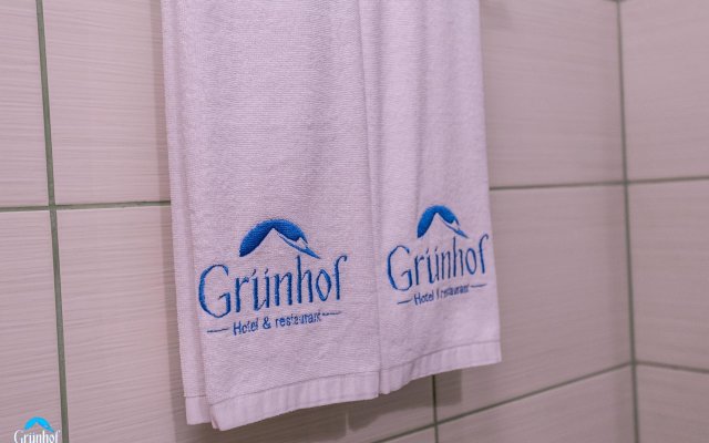 Grünhof Hotel