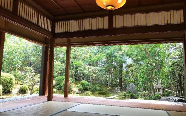 Rokuroku – Outside – Kyoto