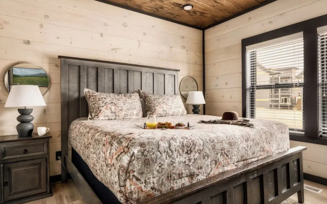 Smith Creek Reserve Luxury Cabins