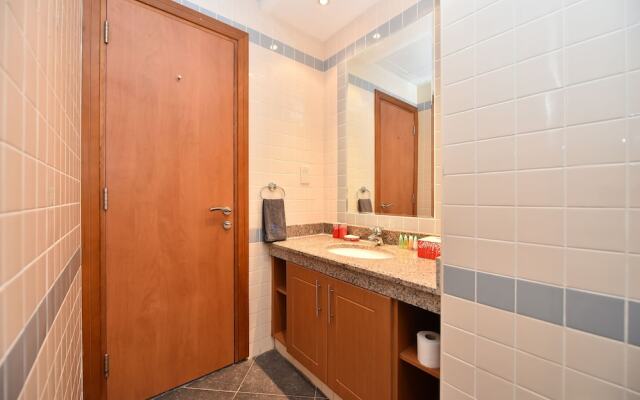 Alia -Bright furnished studio near metro