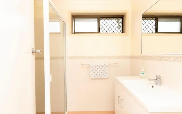 Pet Friendly - Jade Gardens