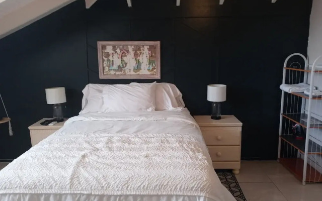 Leisure Duplex At Csompo Silver Manor