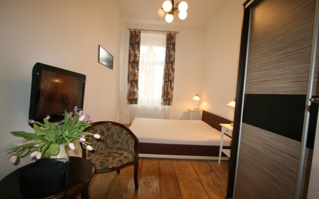 Apartment No. 16B Svahová 14