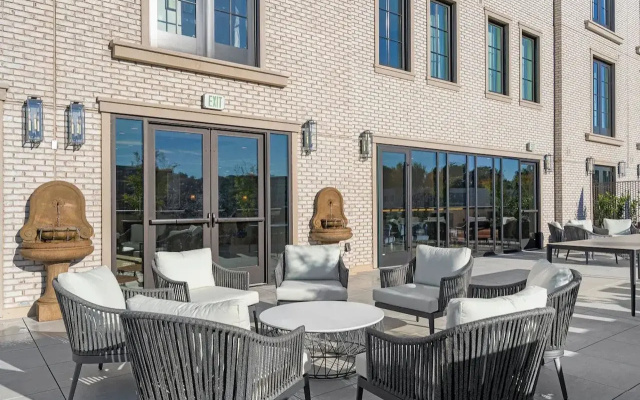 The Shepherd Hotel Downtown Clemson