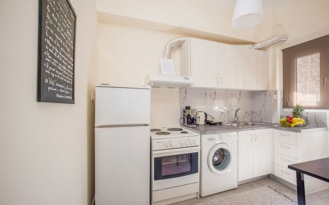 Live As A Greek in Ariadne apartment