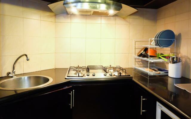 Exclusive 1 Bedroom Batavia Apartment by Travelio