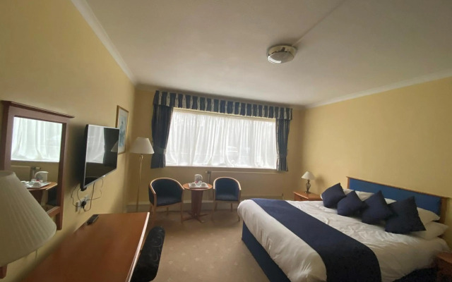Tiverton Hotel Lounge & Venue