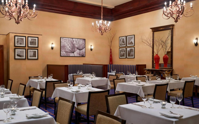 Sheraton Ottawa Hotel
