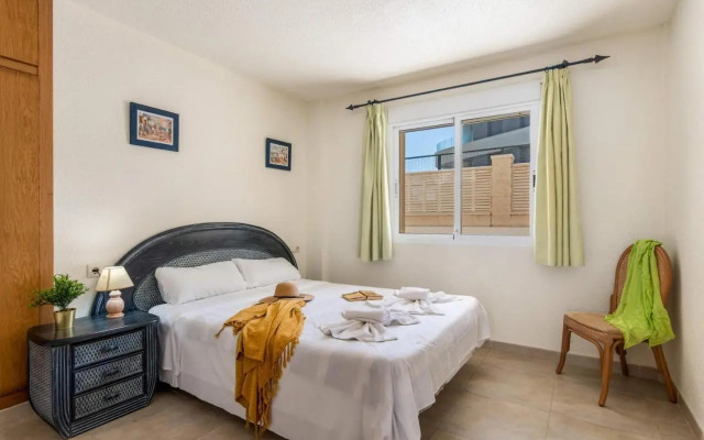 Apartamento Arenal 1 - PlusHolidays