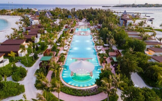 kuda Villingili Resort Maldives