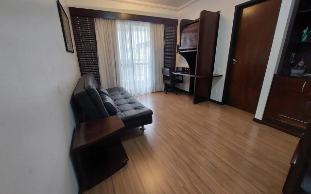 Flat Particular Espetacular no The Palace Moema a 5 minutos do Aeroporto