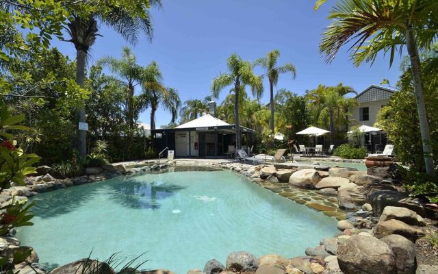 Skippers Cove Waterfront Resort