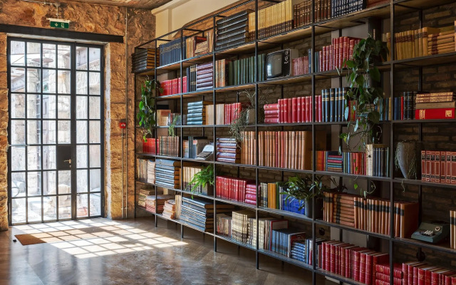 The Foundry Suites