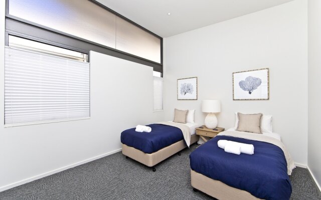 Sails on the Beachfront