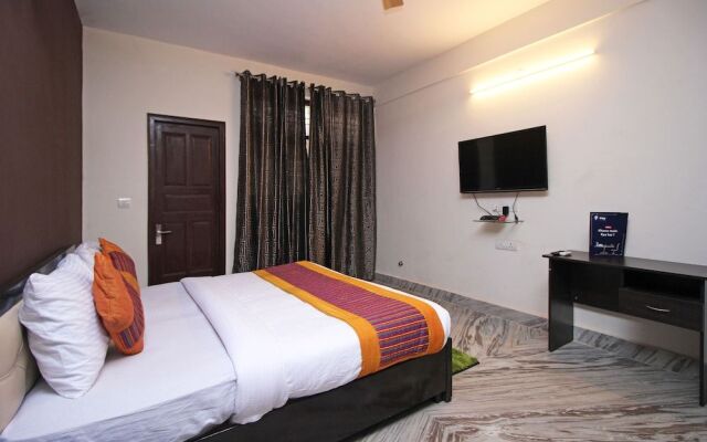 OYO 8914 Hotel Ambrosia
