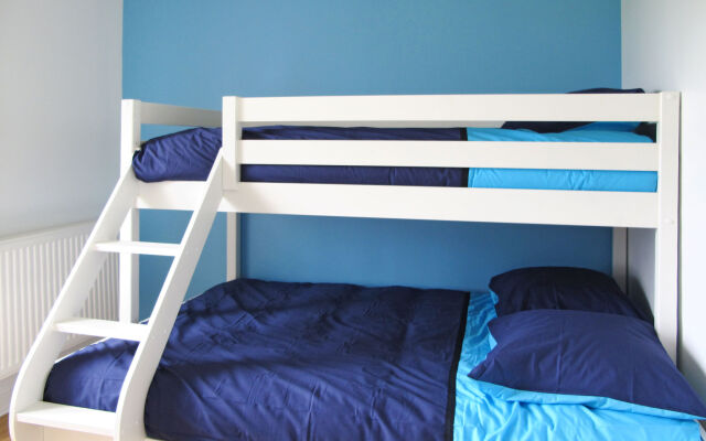 Holiday Home La Piscine - LEN400