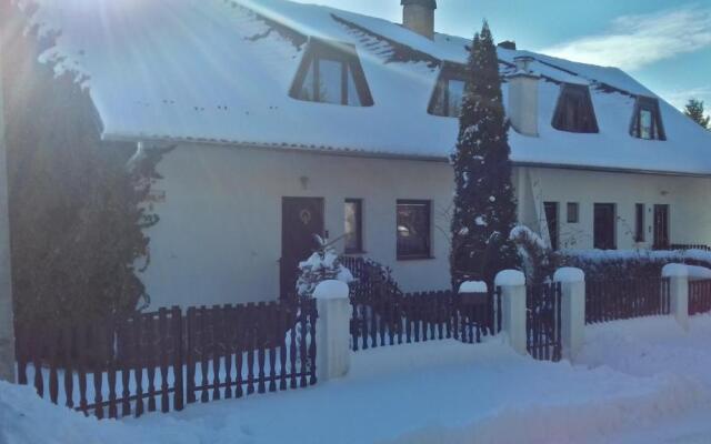 Sára Apartman Parádfürdő