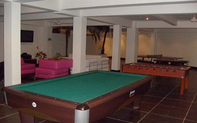 Hotel Manantial