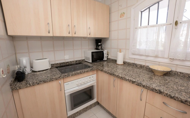 Casa UrbanizaciÃ³n Los Pinos 30