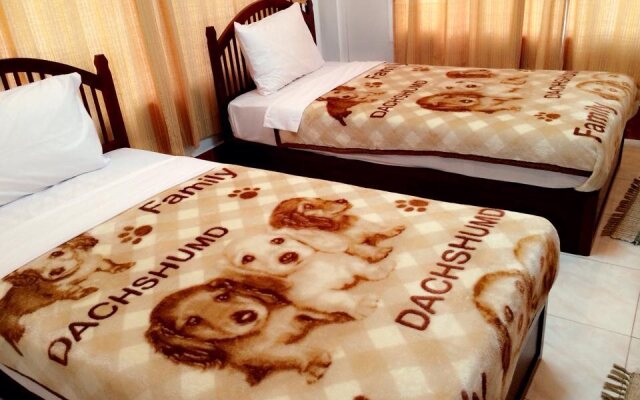 Dok Khaithong Hotel